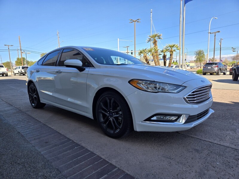 2018 Ford Fusion S photo 4