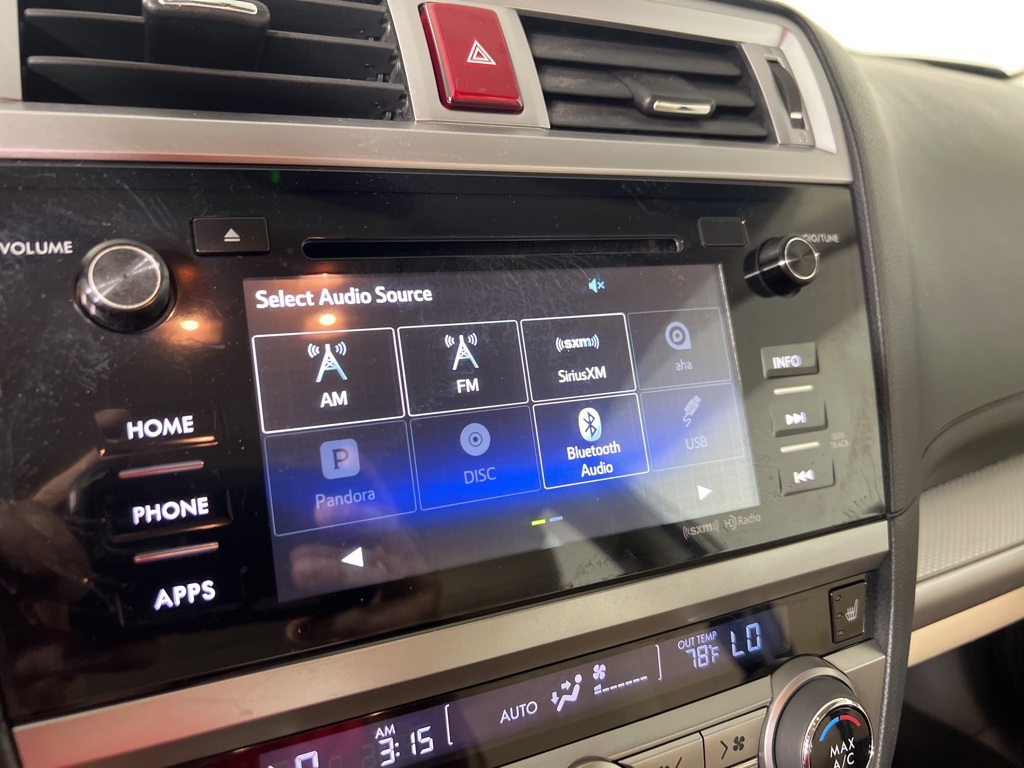 2017 Subaru Legacy 2.5i Premium photo 21