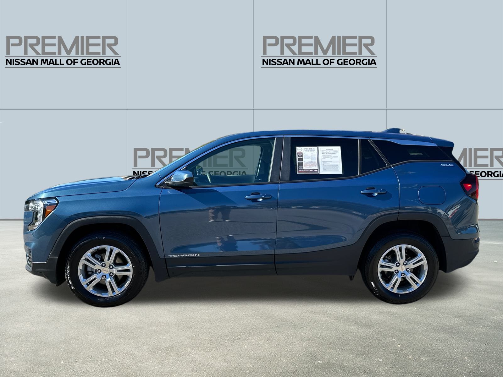 2024 Gmc Terrain SLE photo 4