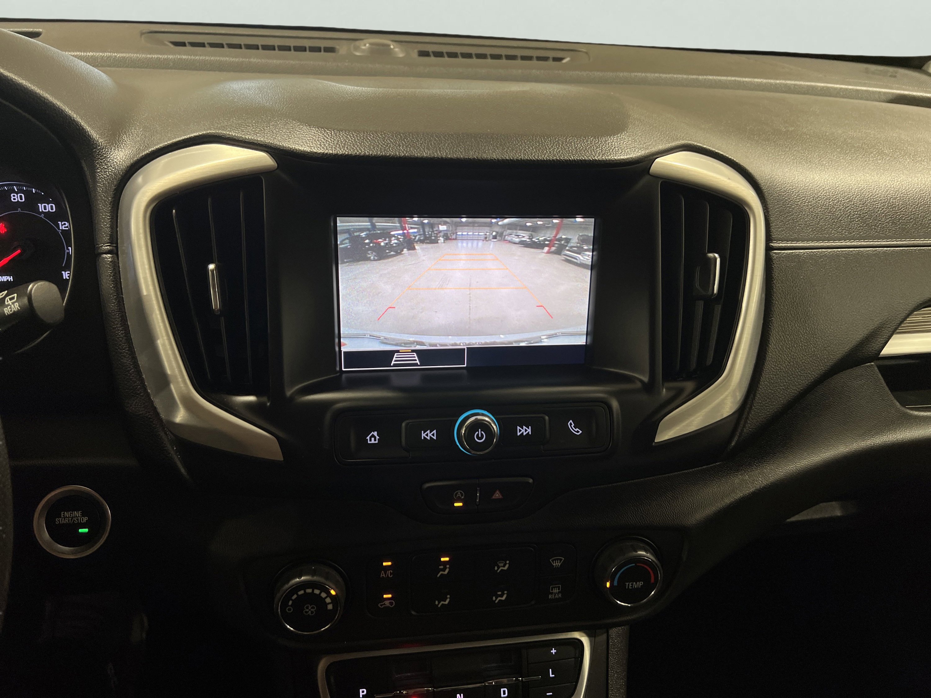 2024 Gmc Terrain SLE photo 23