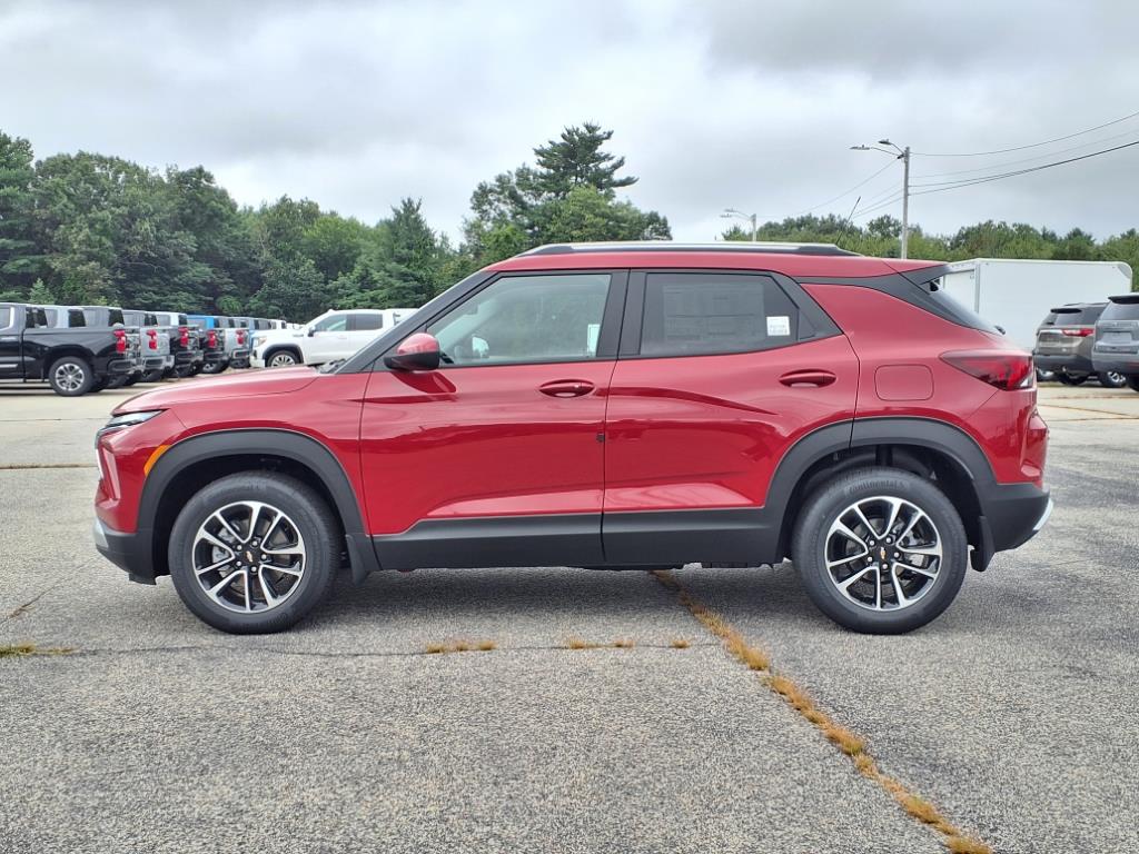 2026 Chevrolet Trailblazer LT photo 3