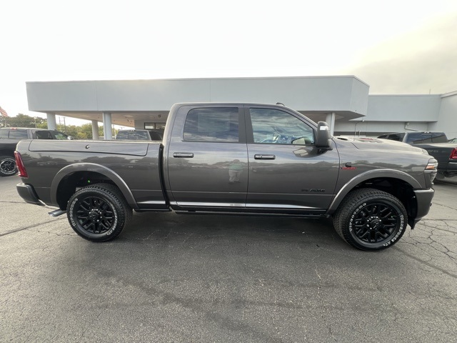 2026 Ram 2500 Limited photo 2