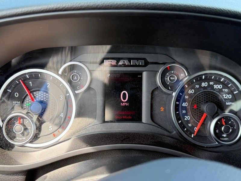 2026 Ram 2500 Big Horn photo 15