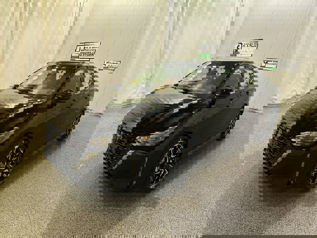 2025 Nissan Sentra SR photo 3