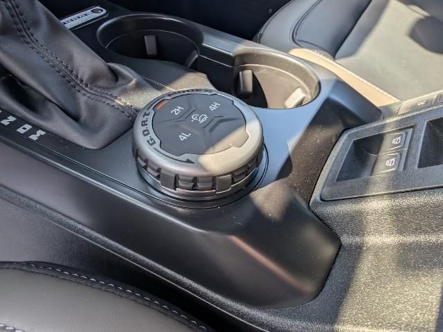 2025 Ford Bronco Outer Banks photo 58