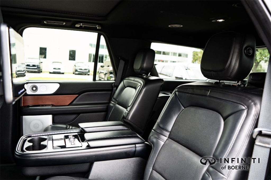 2020 Lincoln Navigator Reserve photo 26