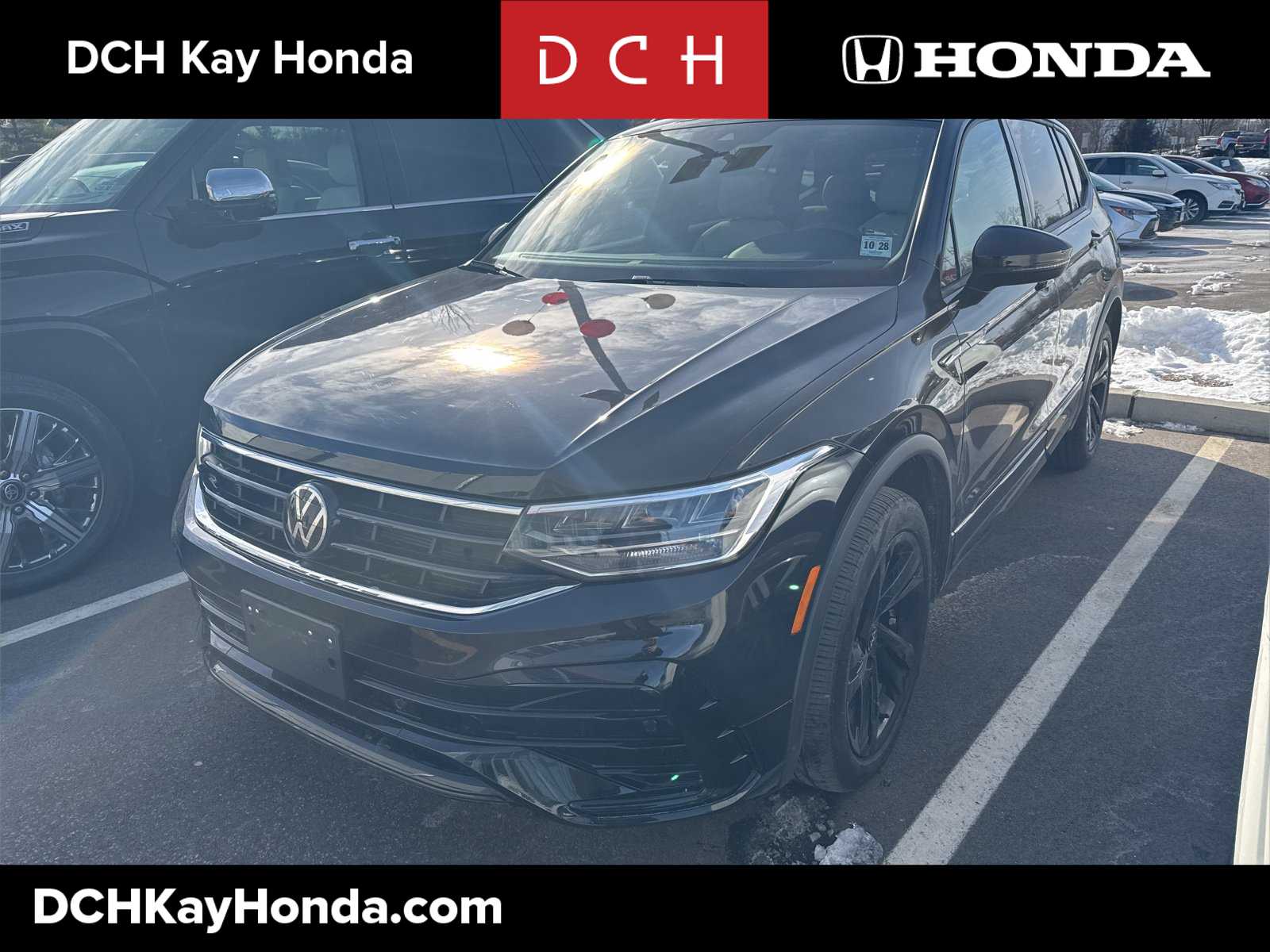 2024 Volkswagen Tiguan SE R-LINE BLACK