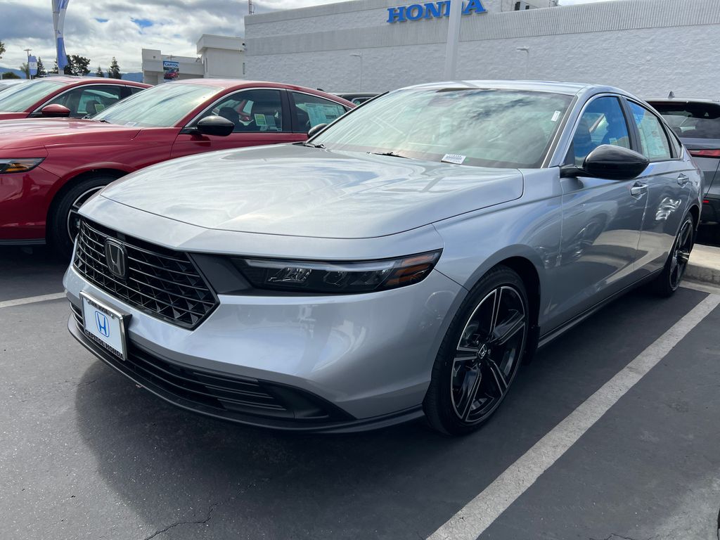 2025 Honda Accord Hybrid Sport's photo
