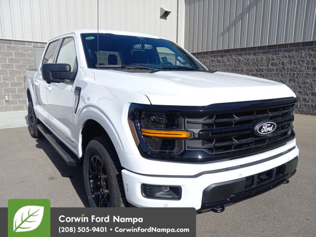 2025 Ford F-150 XLT's photo