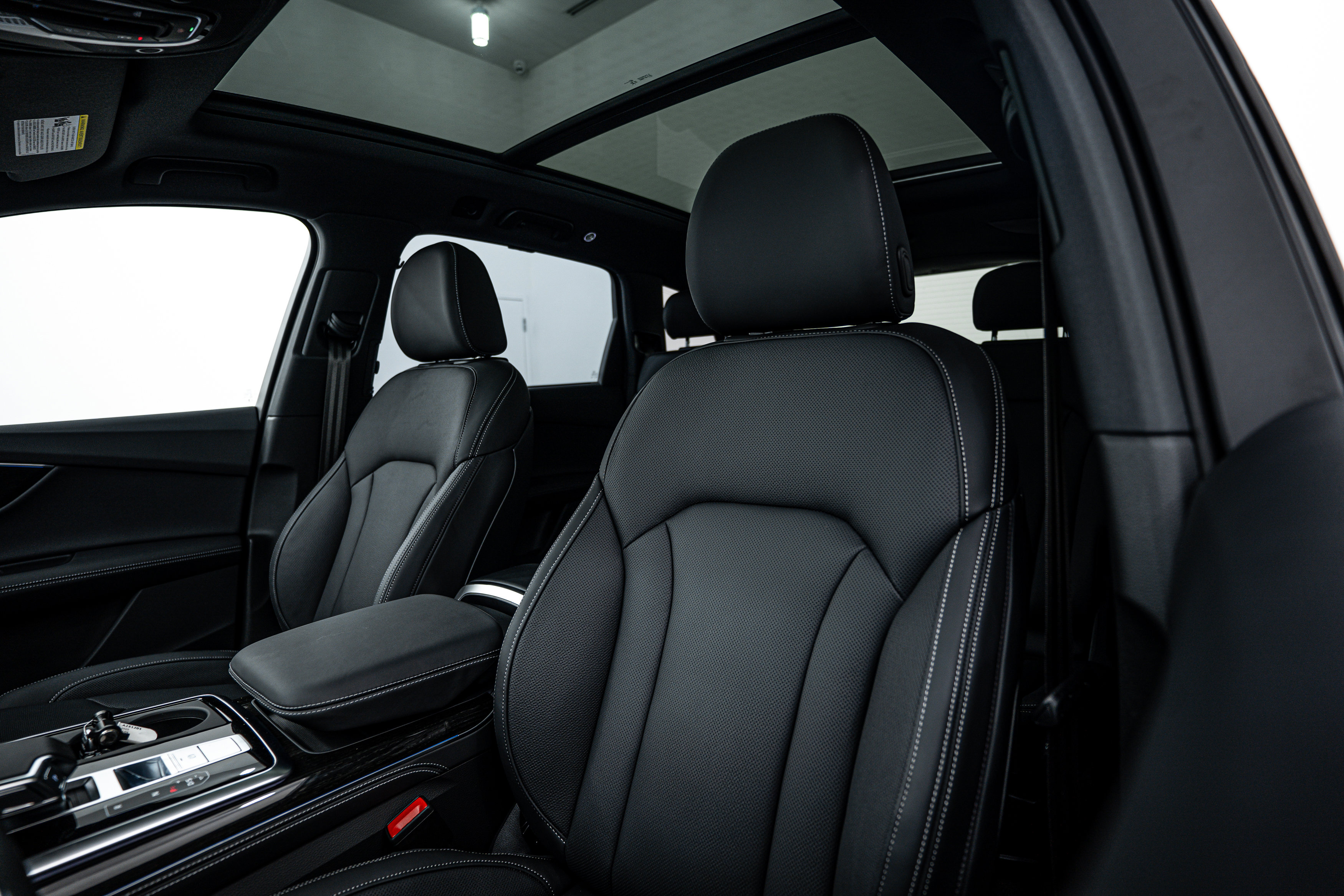 2025 Audi Q7 Prestige photo 12
