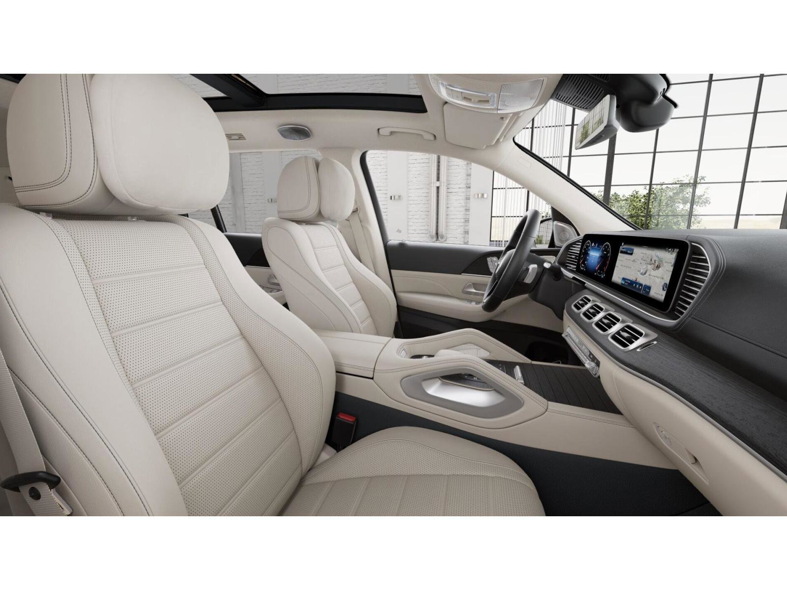 2025 Mercedes Benz GLS 450 4MATIC photo 4