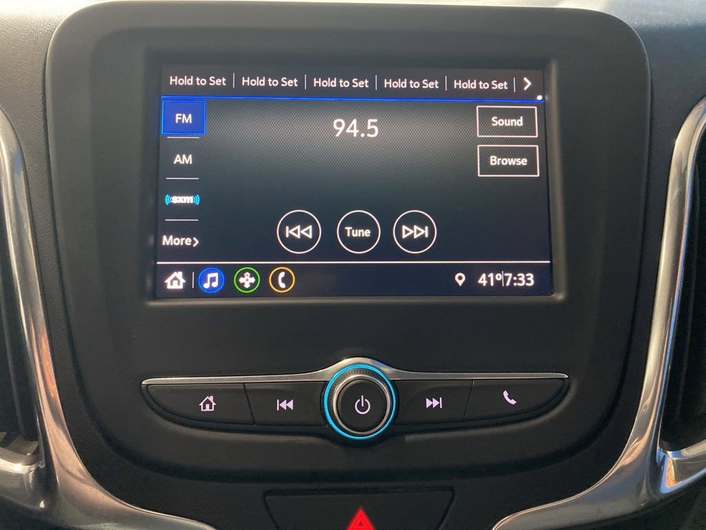 2021 Chevrolet Equinox LT photo 2