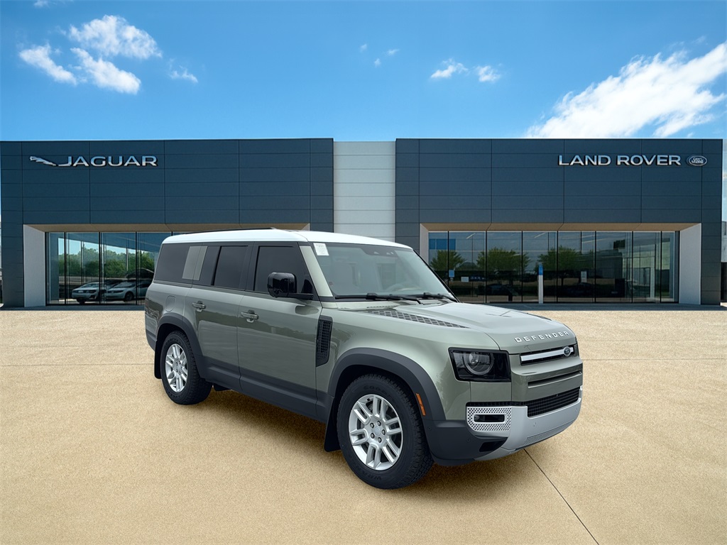 2025 Land Rover Defender 130 S photo 6