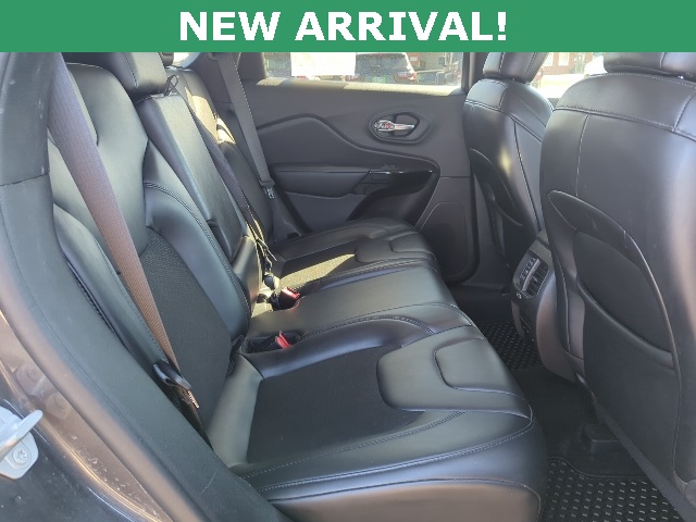 2020 Jeep Cherokee Altitude photo 8