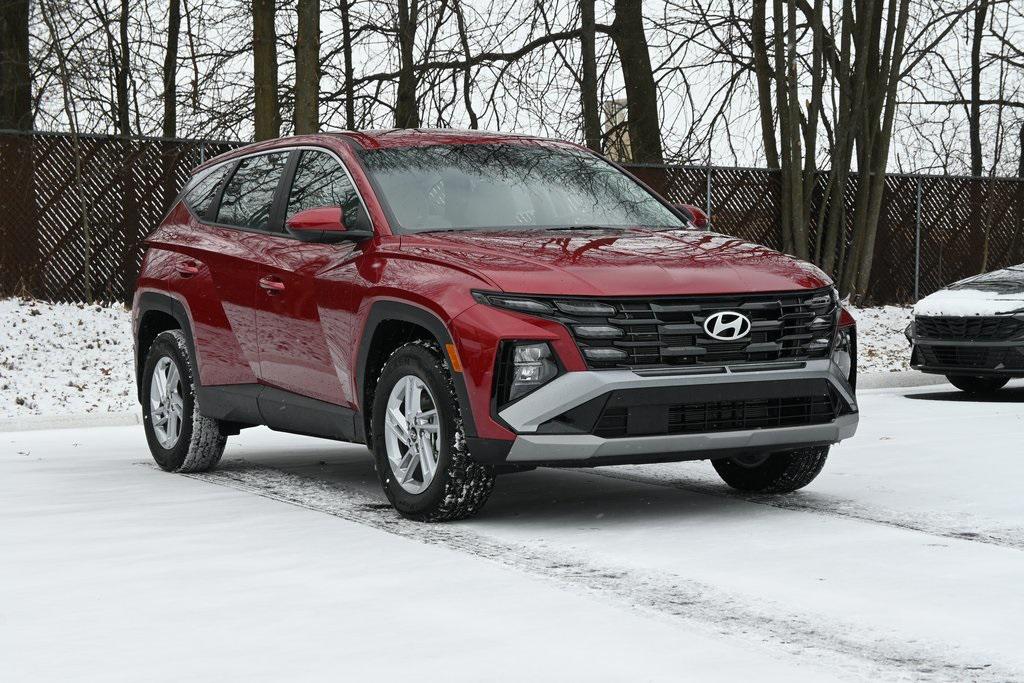 2025 Hyundai Tucson SE's photo