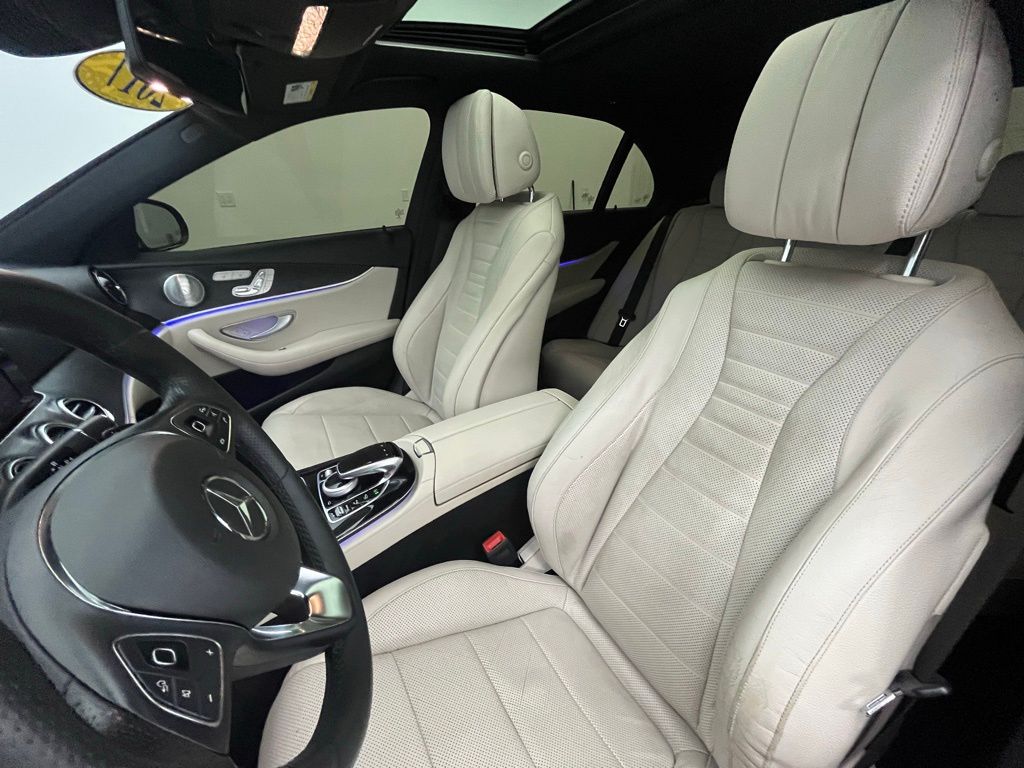 2017 Mercedes Benz E 300 photo 24