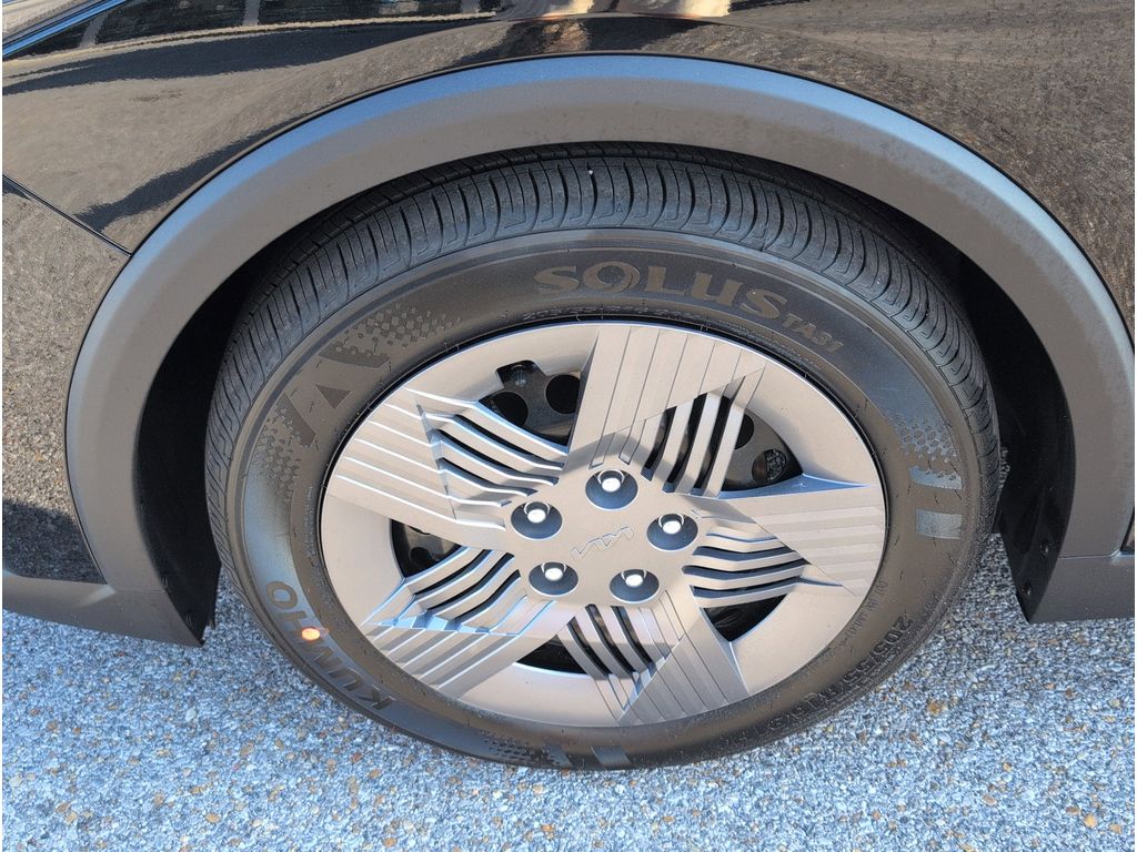 2025 Kia K4 LX photo 4