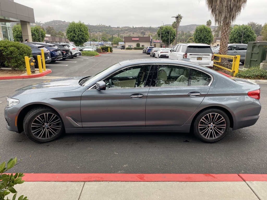 2018 Bmw 540i Sedan photo 3