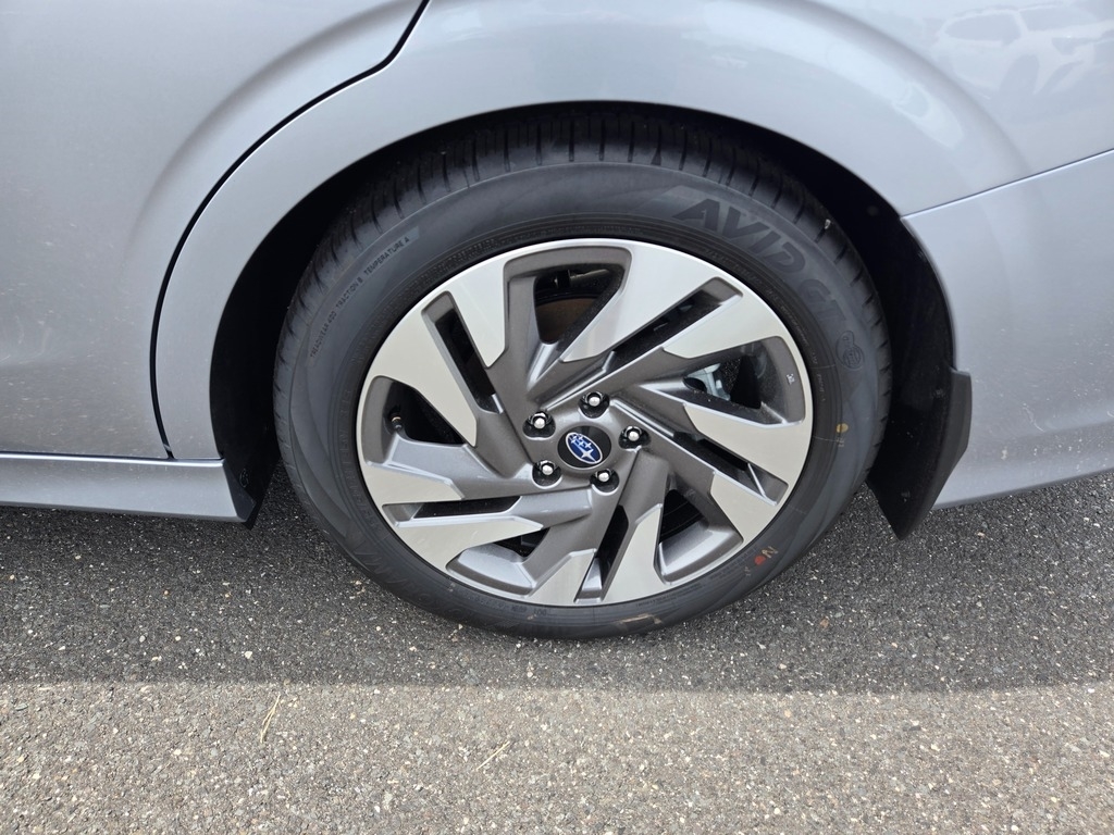 2025 Subaru Legacy Limited photo 4