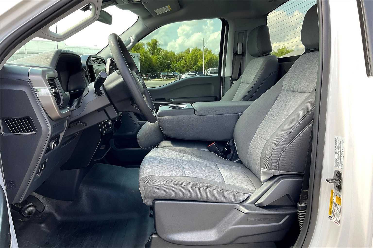 2024 Ford F-150 XL photo 7