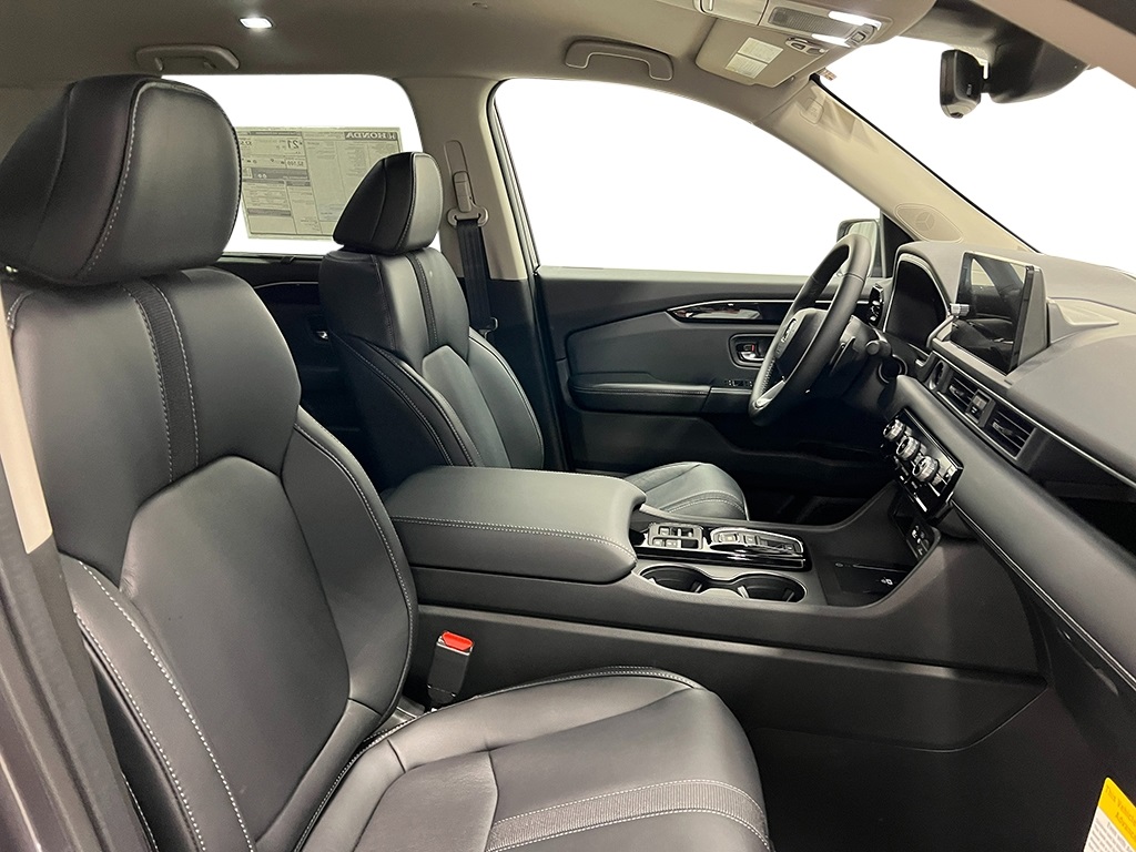 2025 Honda Pilot EX-L photo 32