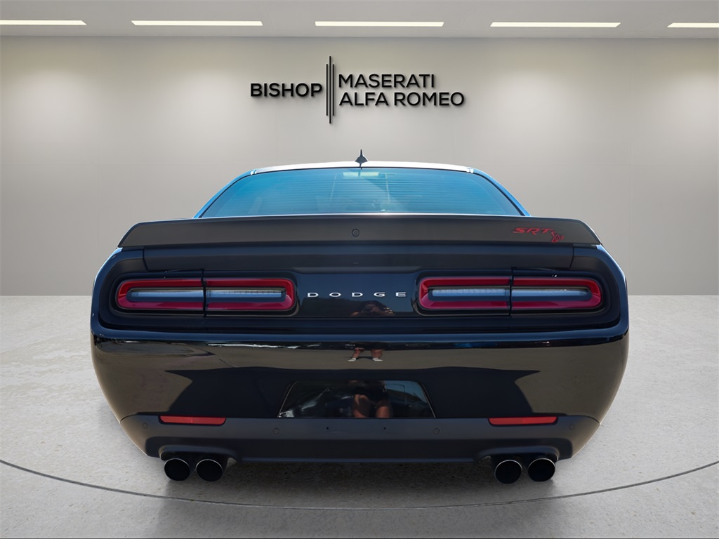 2015 Dodge Challenger SRT8 Hellcat photo 4