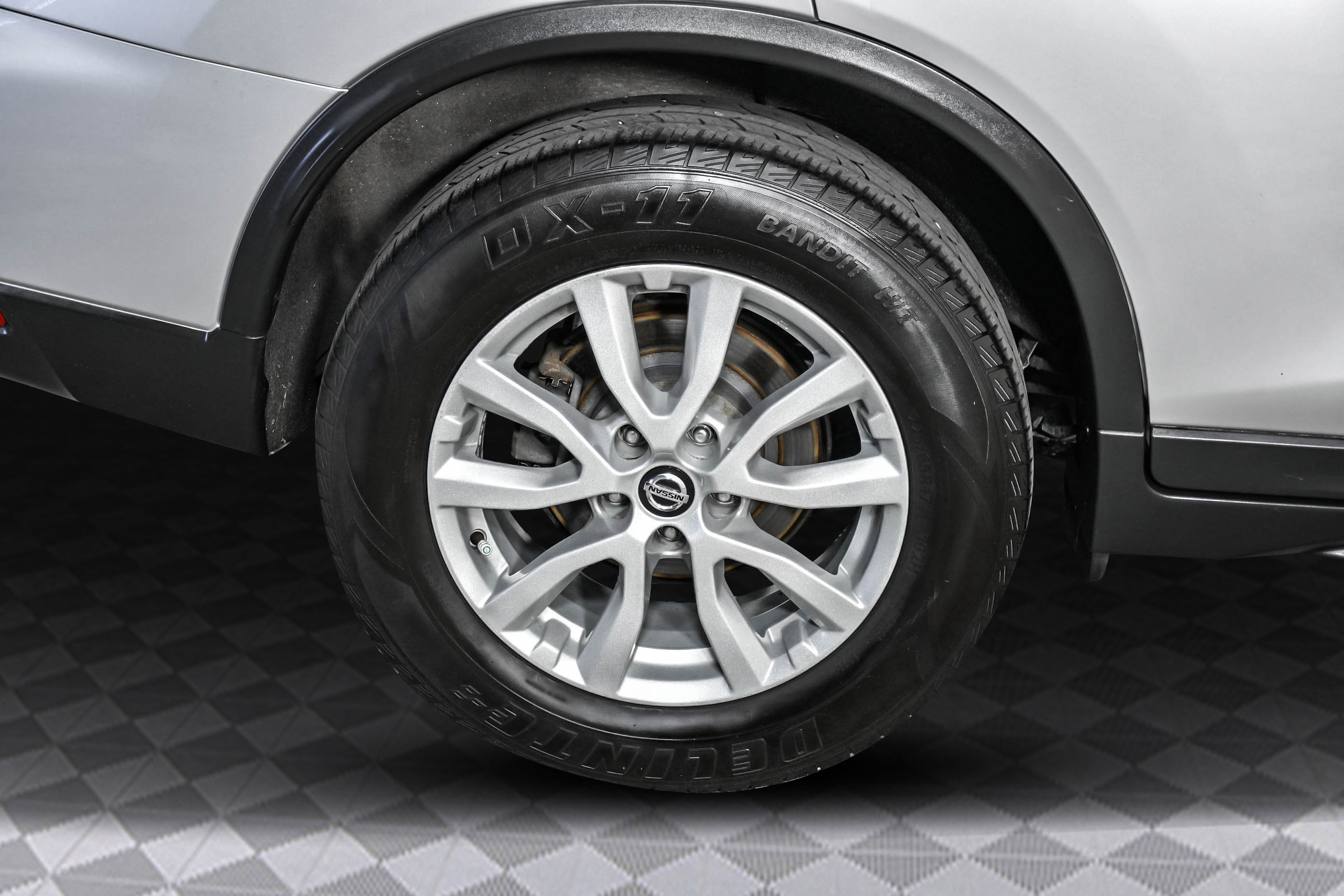 2020 Nissan Rogue SV photo 27