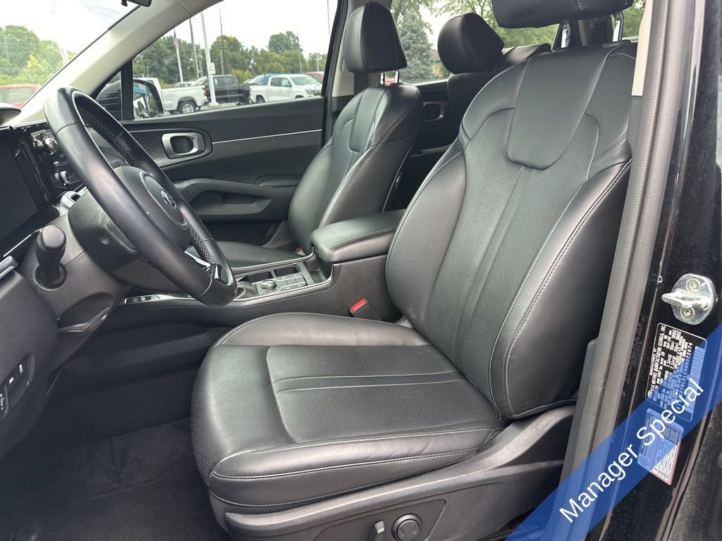 2021 Kia Sorento S photo 8