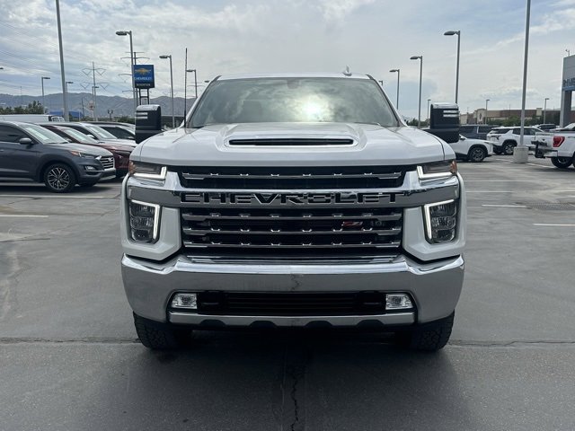 2023 Chevrolet Silverado 3500HD LTZ photo 3