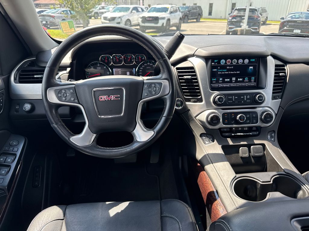 2020 Gmc Yukon SLT photo 22