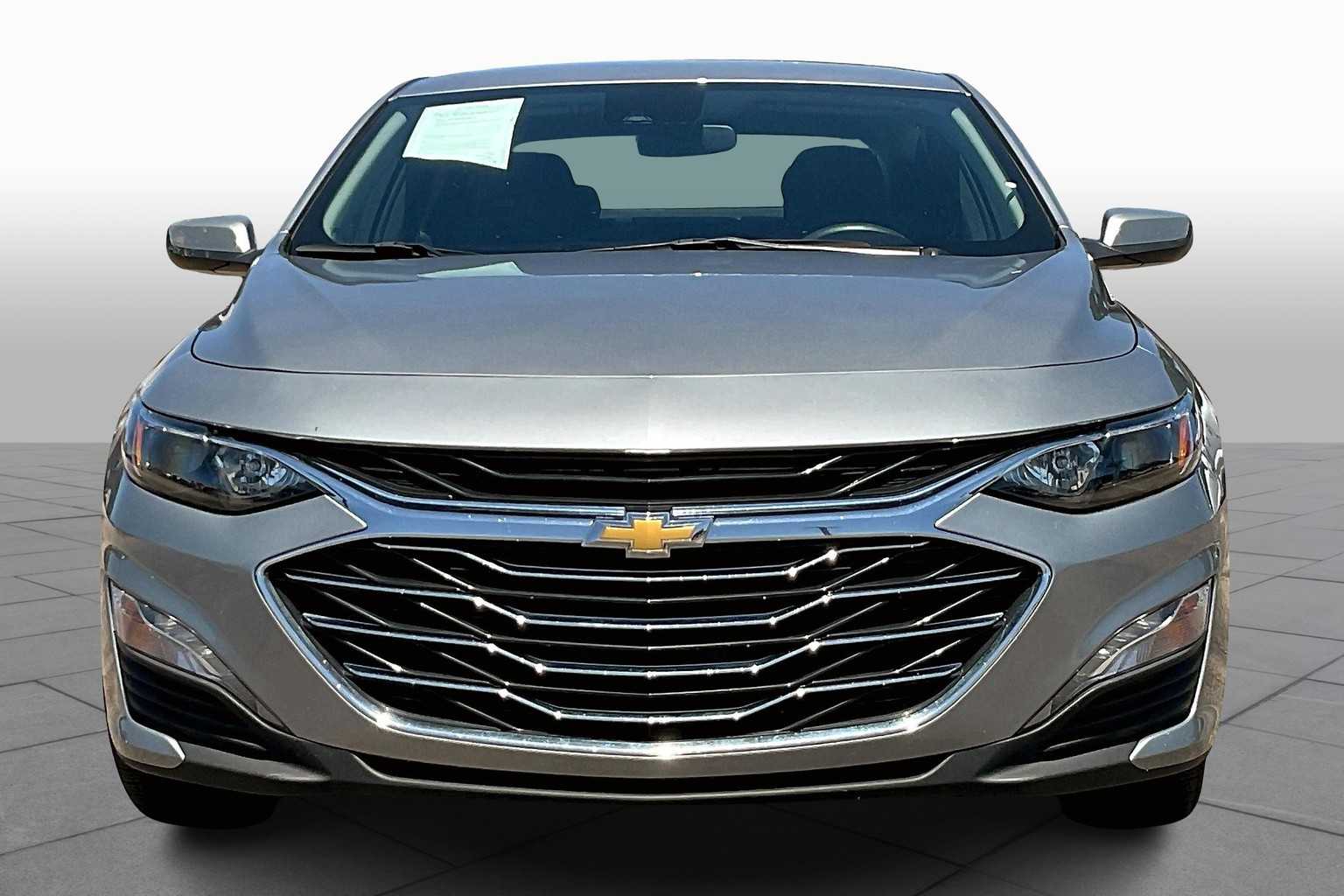 2024 Chevrolet Malibu 1LT photo 3