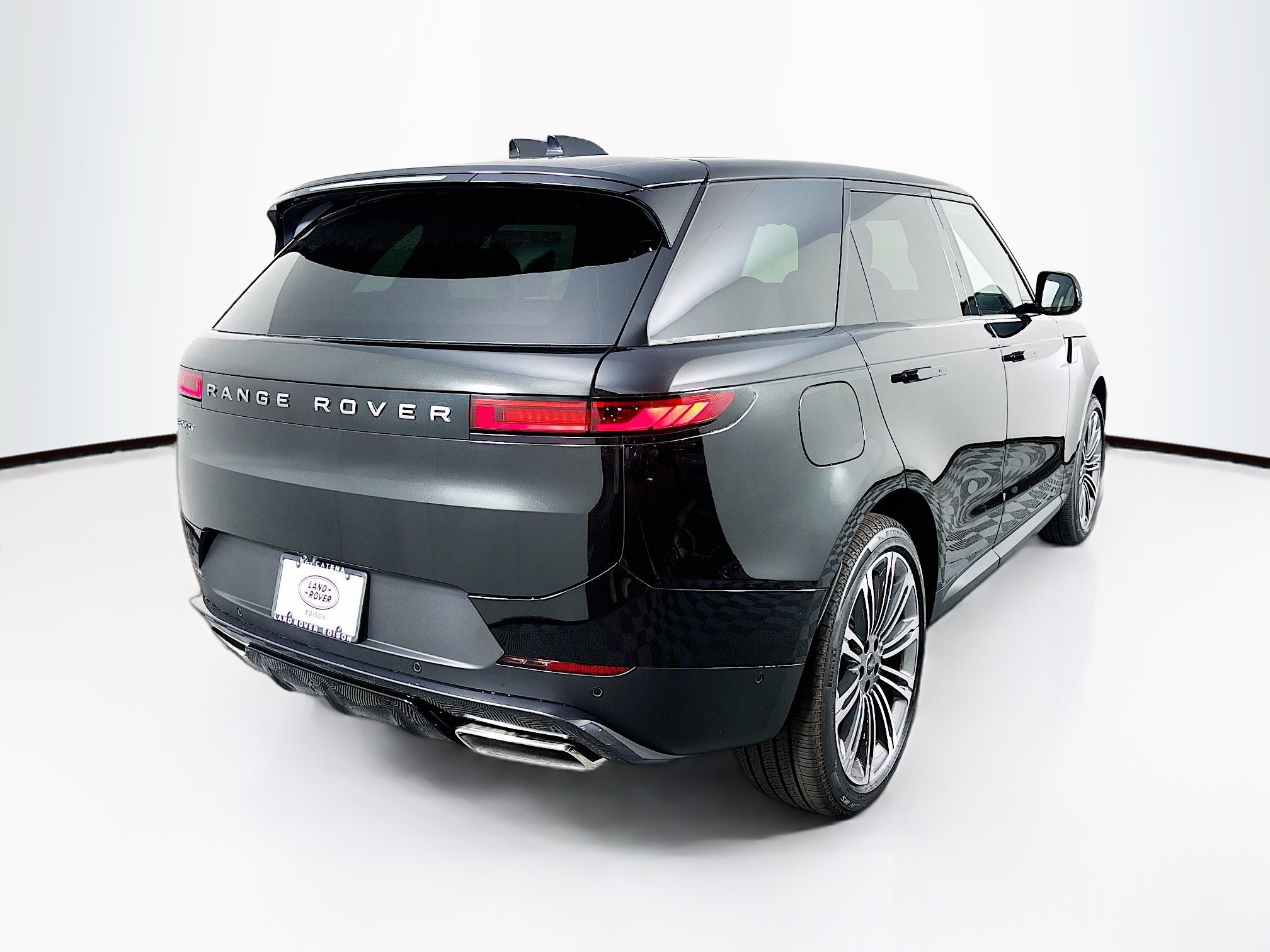 2025 Land Rover Range Rover Sport SE photo 4