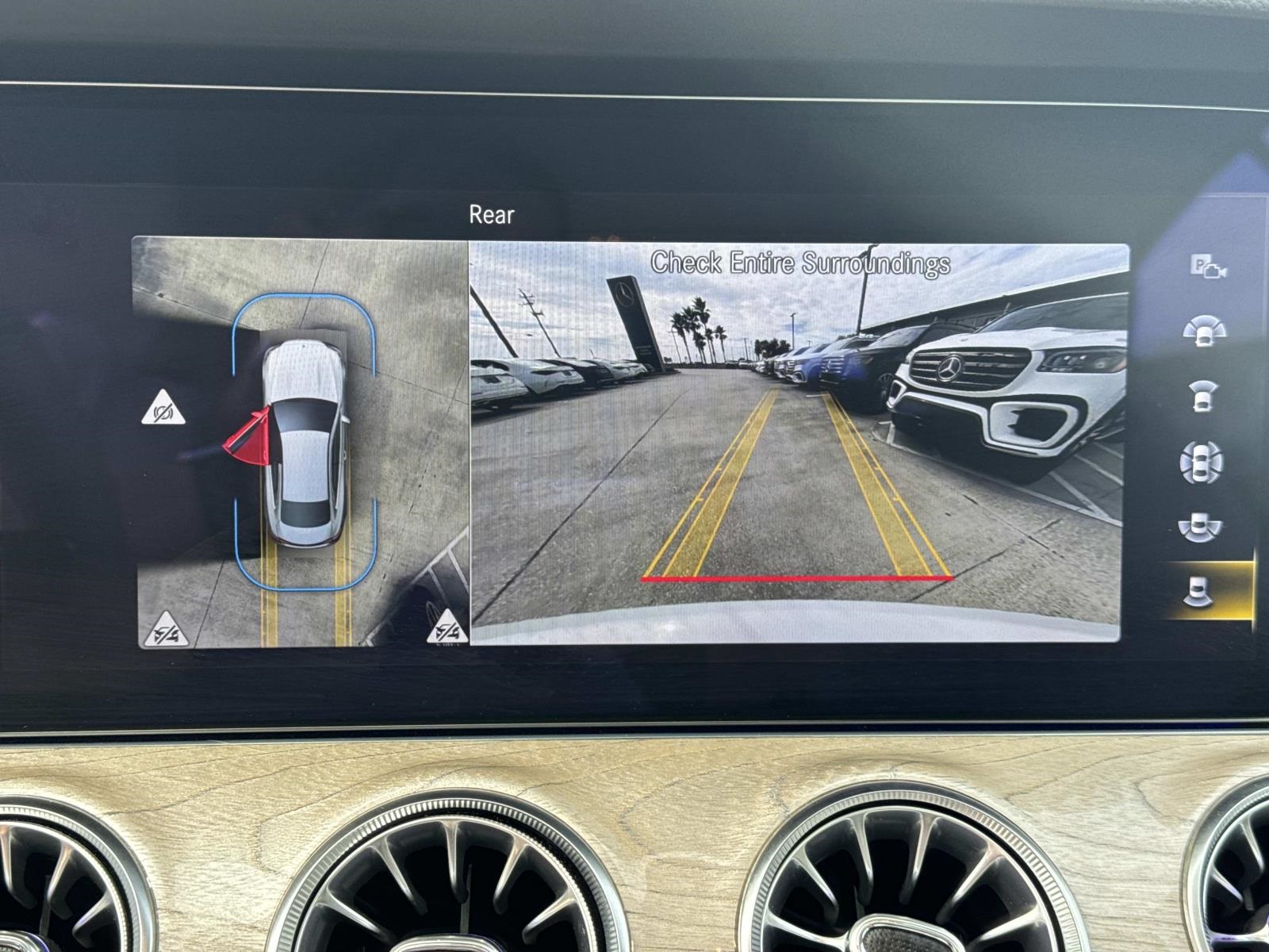 2022 Mercedes Benz E 450 photo 25