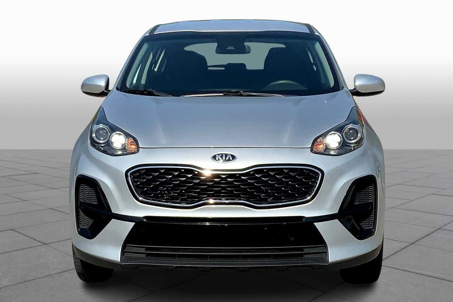 2020 Kia Sportage LX photo 2