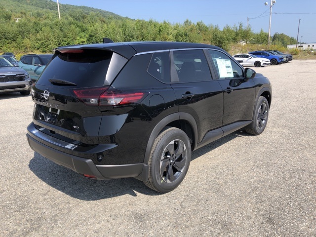 2026 Nissan Rogue SV photo 3