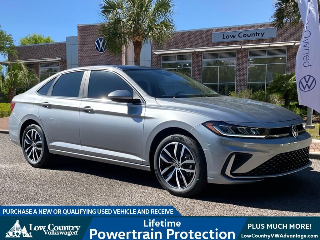 2026 Volkswagen Jetta SE's photo