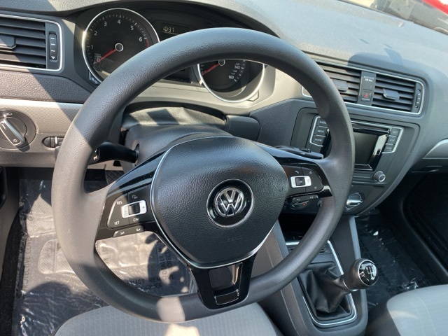2018 Volkswagen Jetta 1.4T S photo 12