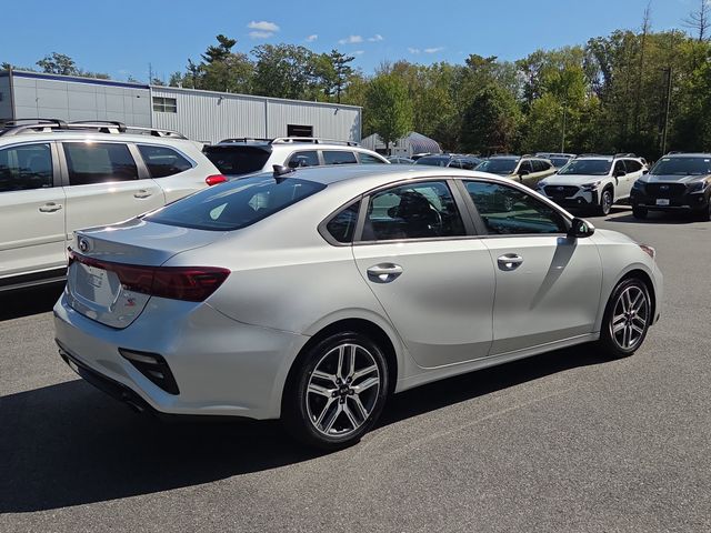 2019 Kia Forte S photo 3