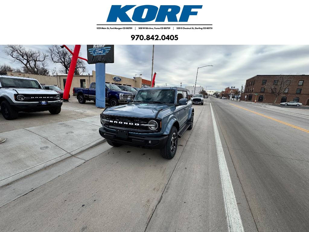 2025 Ford Bronco 4-Door Outer Banks's photo