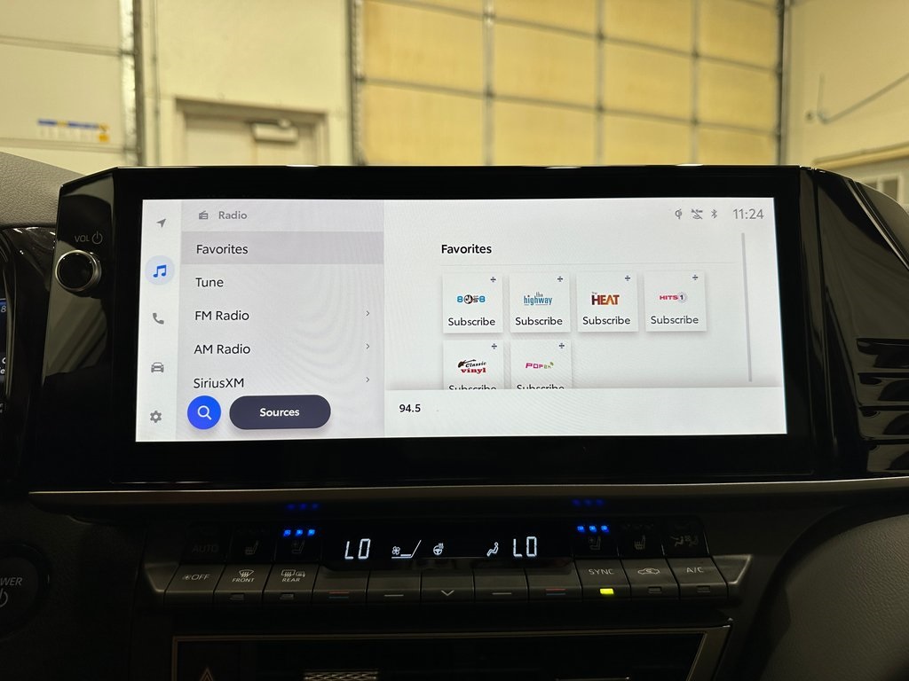 2025 Toyota Camry XSE photo 20