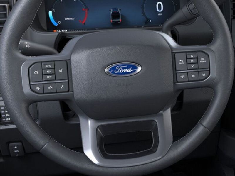 2026 Ford F-250 Lariat photo 10