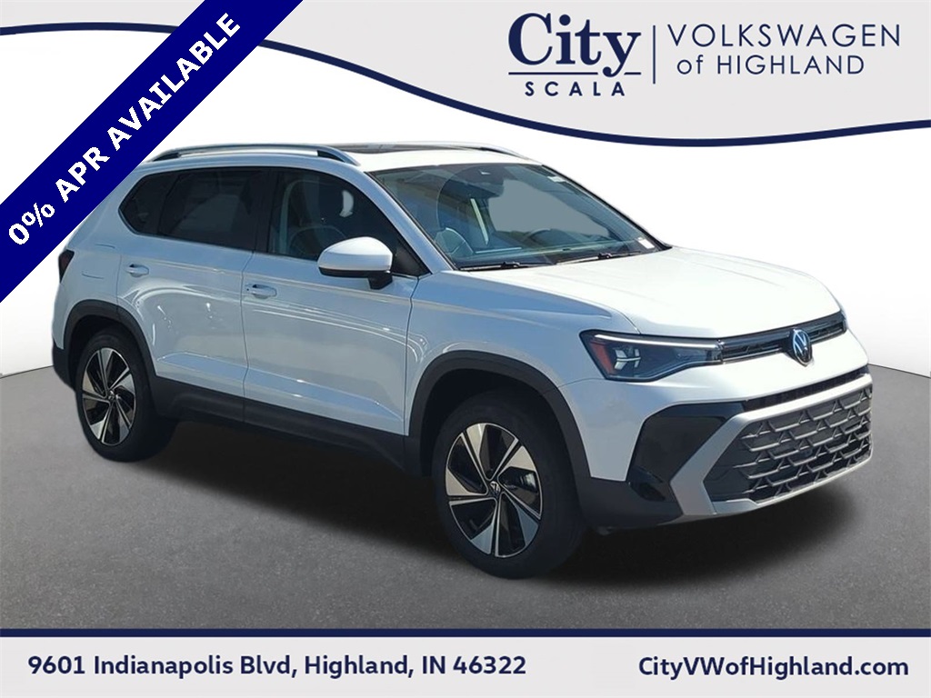 2025 Volkswagen Taos SE's photo