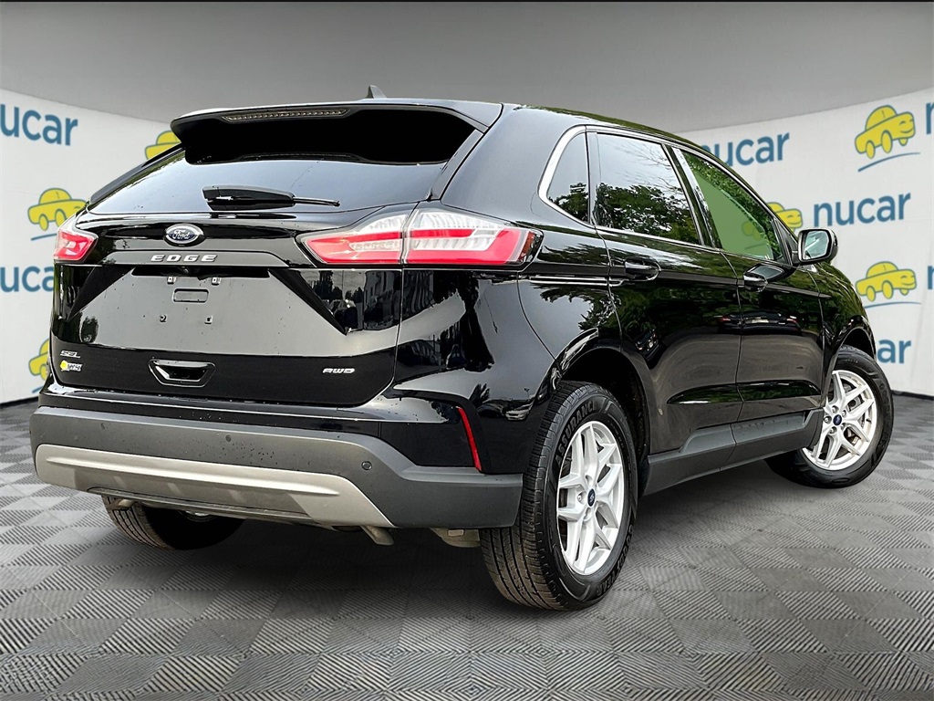 2021 Ford Edge SEL photo 6