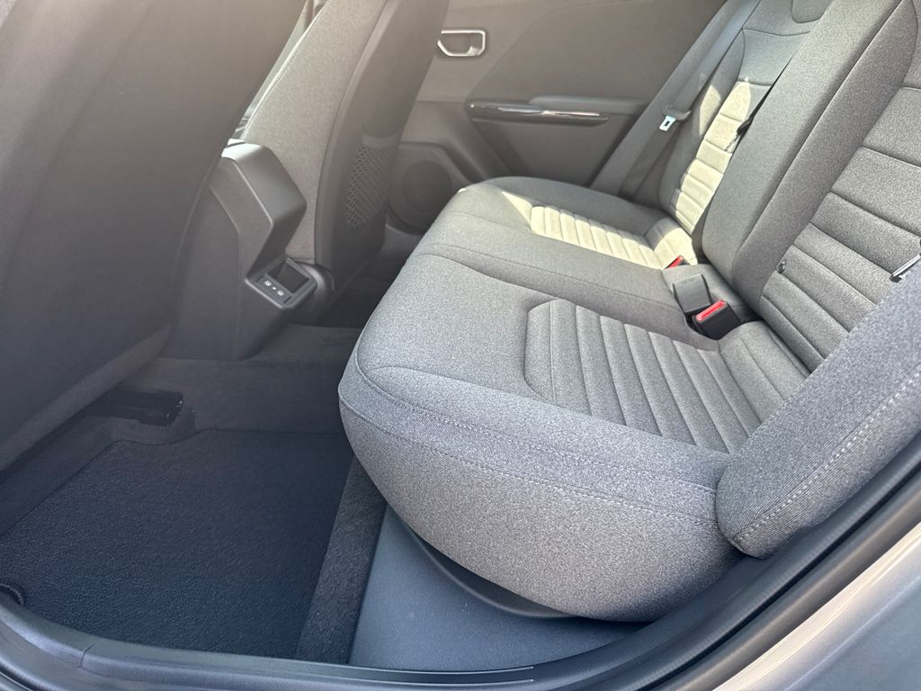 2025 Kia K4 EX photo 20