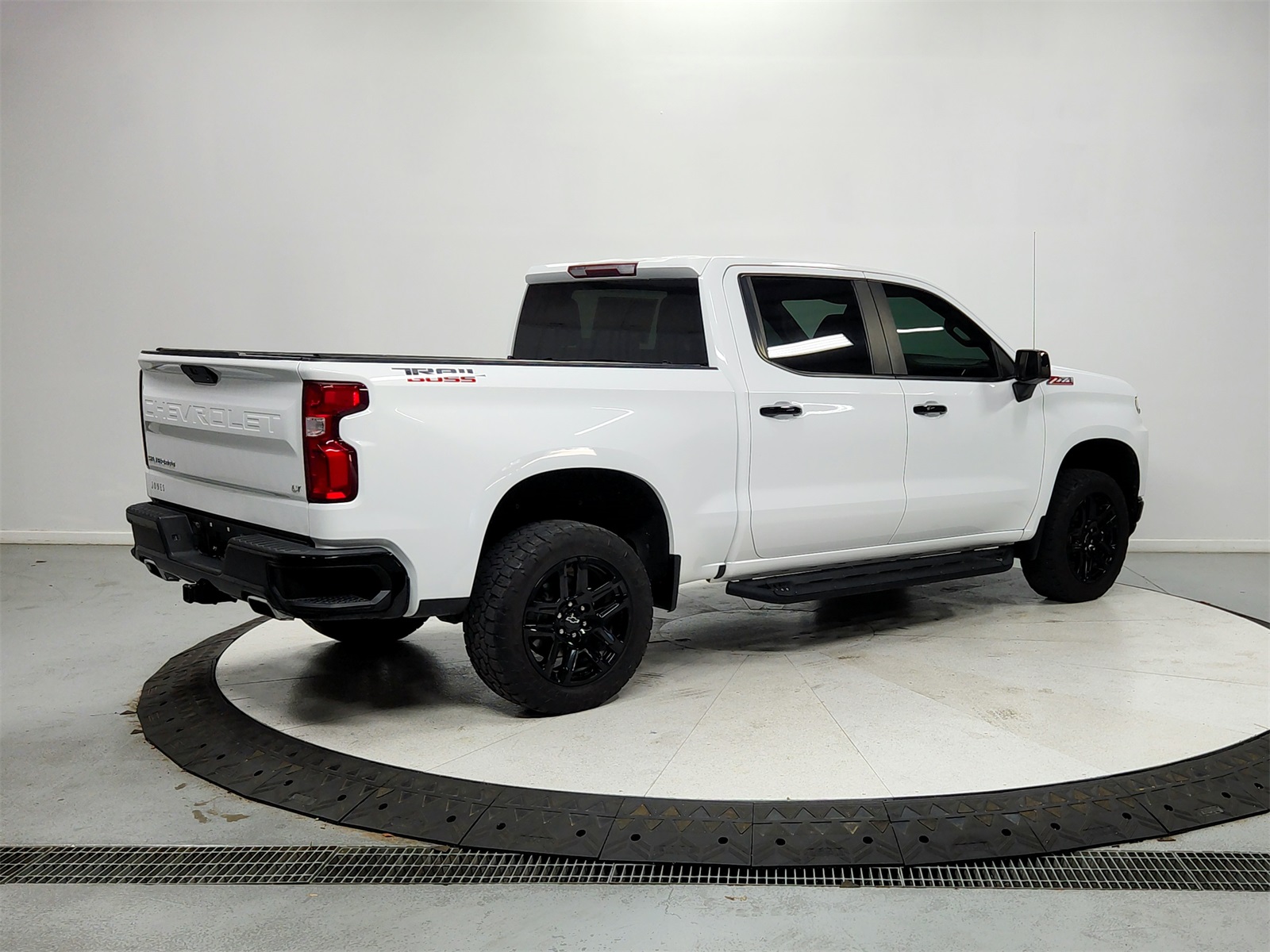 2021 Chevrolet Silverado 1500 LT Trail Boss photo 4