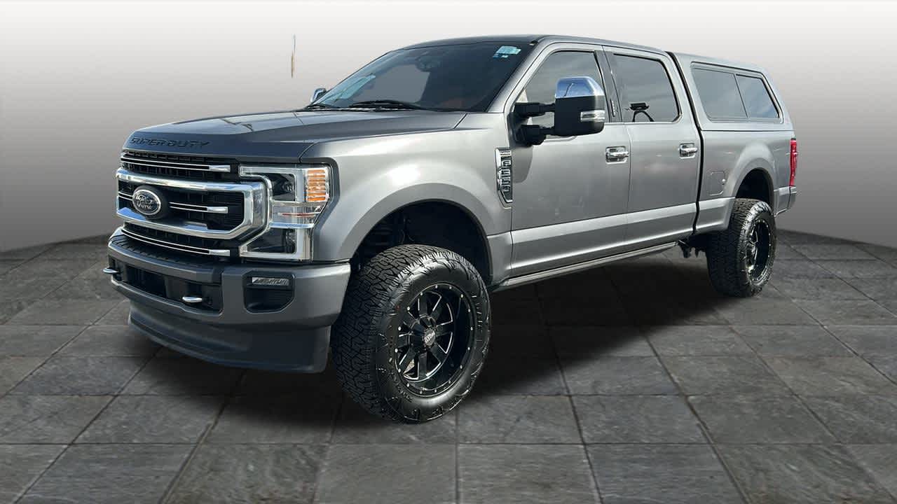2022 Ford F-350 Super Duty Platinum's photo
