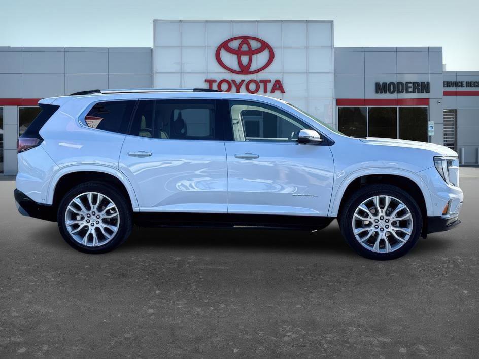 2024 Gmc Acadia Denali photo 4