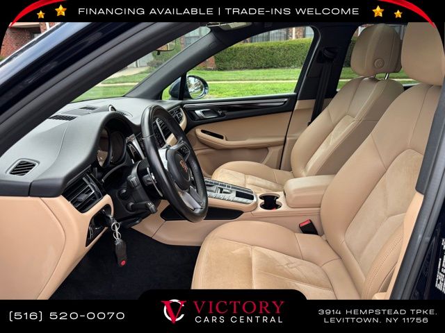 2019 Porsche Macan Base photo 15