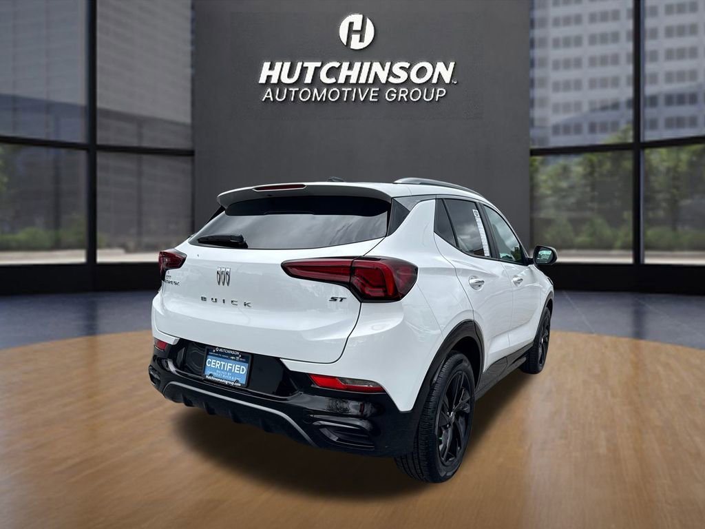 2024 Buick Encore GX Sport Touring photo 3