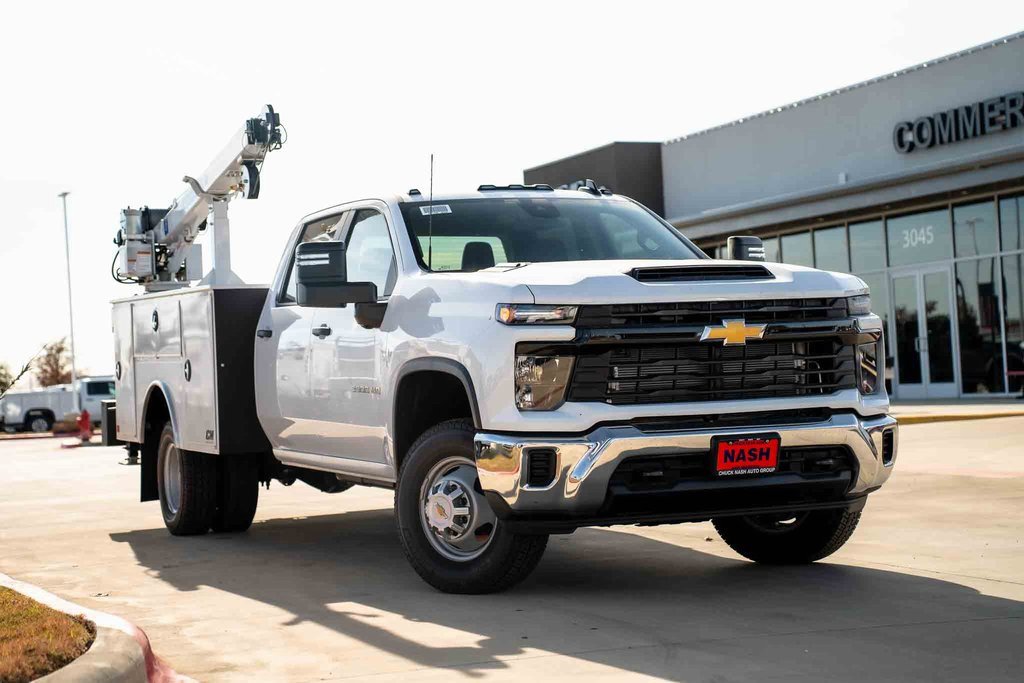 2026 Chevrolet Silverado 3500HD Work Truck's photo